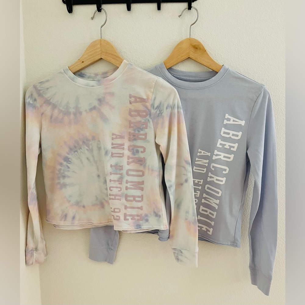 Abercombie Long Sleeves Top. Set of 2